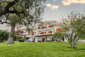 Katerina's Garden Mola Kaliva